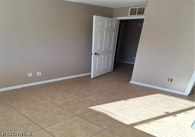 Photo 2 of House for sale at 919 Chenault St, Lehigh Acres, FL 33974 | MLS# 2026038686 | Listing updated on 2026-09-16