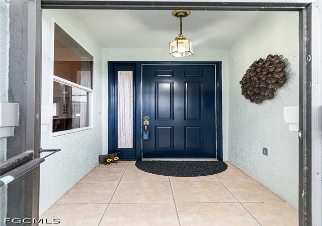 Photo 4 of Single family home for sale at 10663 Avila Cir, Fort Myers, FL 33913 | MLS# 2026038704 | Listing updated on 2026-09-15