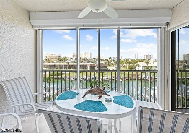 Listing Photo 4 - Condo for sale in building located at 870 Collier Ct, Marco Island, FL 34145 - Unit #406