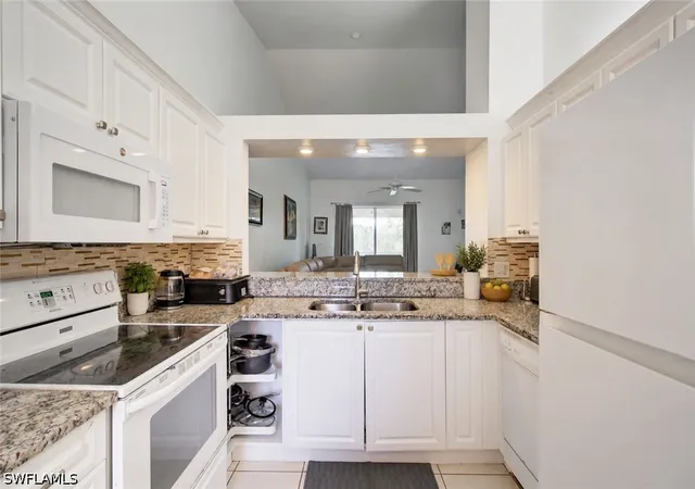 Photo 2 of Townhouse for sale at 475 Robin Hood Cir #202, Naples, FL 34104 | MLS# 226032895 | Listing updated on 2026-10-07