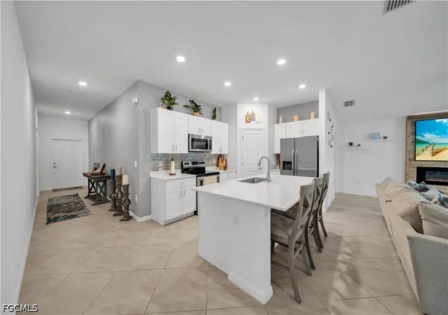 Photo 3 of Single family home for sale at 1925 Ne 33rd Lane, Cape Coral, FL 33909 | MLS# 2026038744 | Listing updated on 2026-09-15