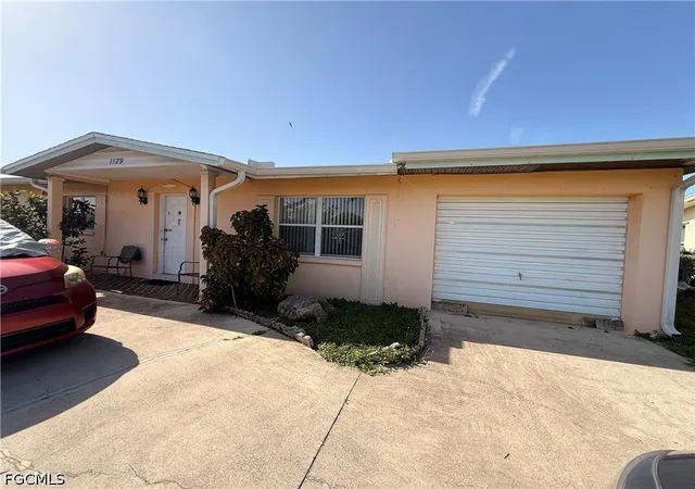 Photo 1 of Sale Pending at 1379 Golf Dr, Fort Myers, FL 33919 | MLS# 2026038752 | Listing updated on 2026-10-02