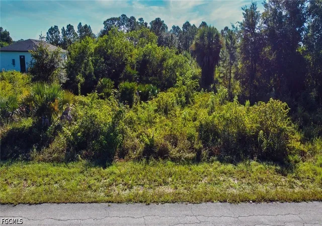 Photo 3 of Land for sale at 1820 Abbott Ave, Lehigh Acres, FL 33972 | MLS# 2026038786 | Listing updated on 2026-09-15