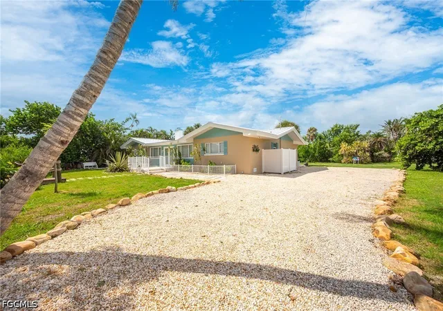 Photo 1 of Single family home for sale at 5885 Pine Tree Dr, Sanibel, FL 33957 | MLS# 2026038792 | Listing updated on 2026-09-17