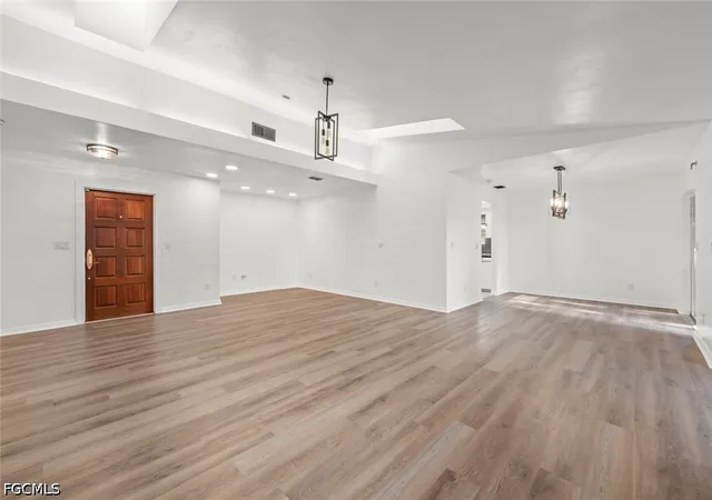 Photo 3 of Townhouse for sale at 5840 Crabwood Ct, Fort Myers, FL 33919 | MLS# 2026038815 | Listing updated on 2026-09-26