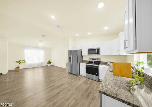 Photo 3 of Single family home for sale at 1405 Inwood Rd, Labelle, FL 33935 | MLS# 2026038820 | Listing updated on 2026-09-30