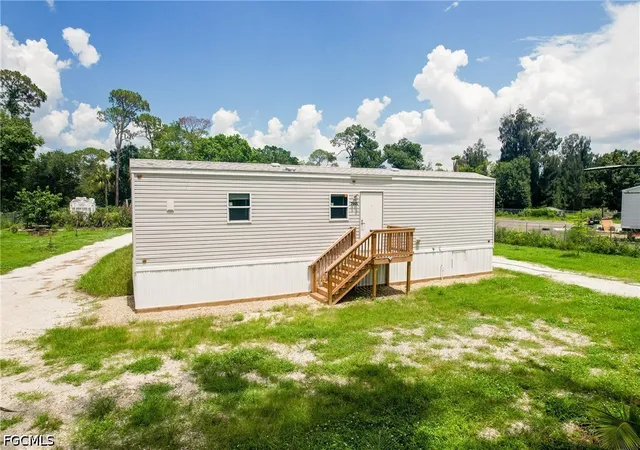 Manufactured home for sale at 7905 Bogart Dr, North Fort Myers, FL 33917 | MLS# 2026038825