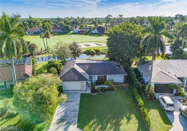 Photo 2 of Single family home for sale at 379 Torrey Pines Point, Naples, FL 34113 | MLS# 226032550 | Listing updated on 2026-09-16