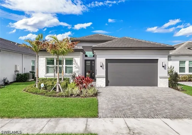 Photo 2 of Single family home for sale at 12255 Bonnet Dr, Naples, FL 34120 | MLS# 226033046 | Listing updated on 2026-09-15