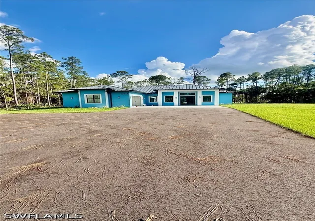 Photo 2 of Single family home for sale at 3144 10th Avenue Ne, Naples, FL 34120 | MLS# 226032504 | Listing updated on 2026-09-15