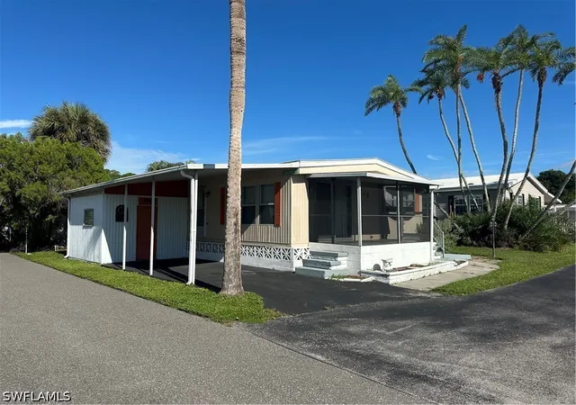 Photo 3 of Manufactured home for sale at 1100 University Pkwy #15, Sarasota, FL 34234 | MLS# 226033179 | Listing updated on 2026-09-17