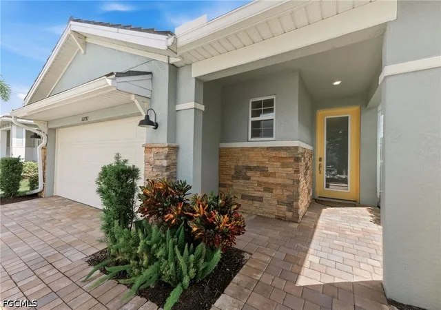 Photo 1 of Sale Pending at 16792 Seasons Coast Dr, Bonita Springs, FL 34135 | MLS# 2026038851 | Listing updated on 2026-10-06