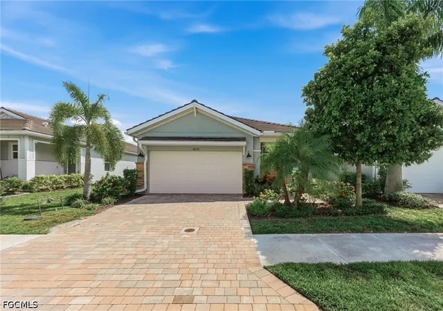 Photo 3 of Sale Pending at 16792 Seasons Coast Dr, Bonita Springs, FL 34135 | MLS# 2026038851 | Listing updated on 2026-10-06