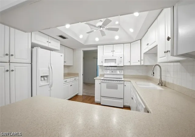 Photo 3 of Townhouse for sale at 522 Bristle Cone Ln #62, Naples, FL 34113 | MLS# 226032749 | Listing updated on 2026-09-16