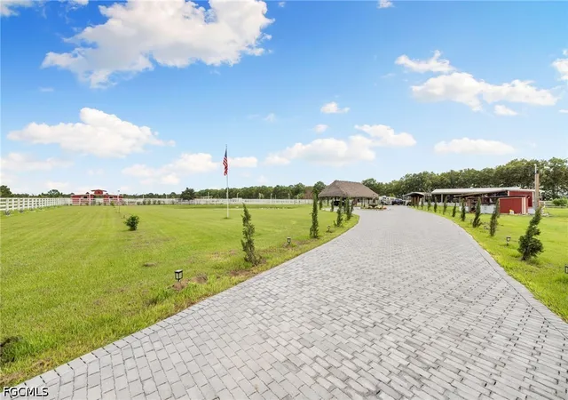Photo 3 of Manufactured home for sale at 49033 Bermont Rd, Punta Gorda, FL 33982 | MLS# 2026038886 | Listing updated on 2026-09-18