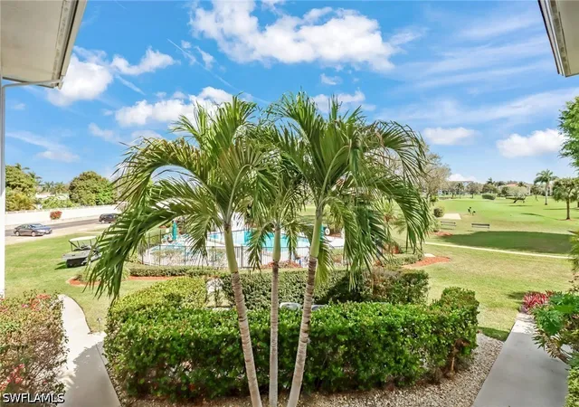 Listing Photo 4 - Condo for sale in building located at 5 High Pt Cir W, Naples, FL 34103 - Unit #211