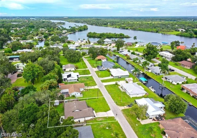 Photo 3 of Single family home for sale at 14949 Randolph Dr, Fort Myers, FL 33905 | MLS# 226033193 | Listing updated on 2026-09-20