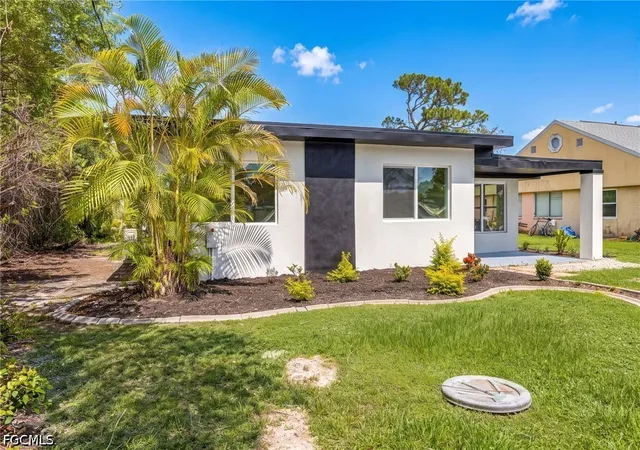 Photo 3 of Single family home for sale at 4428 Melbourne St, Punta Gorda, FL 33980 | MLS# 2026038900 | Listing updated on 2026-09-15