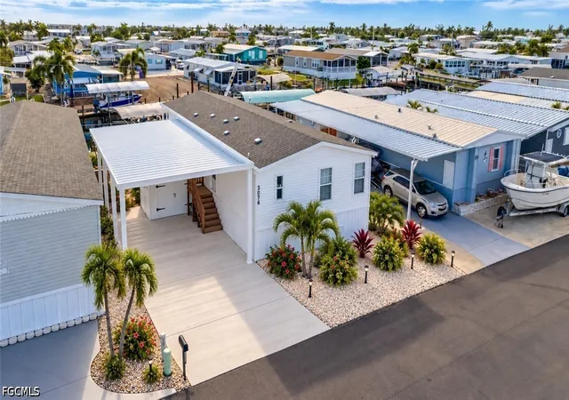 Photo 1 of Manufactured home for sale at 3076 Bowsprit Ln, Saint James City, FL 33956 | MLS# 2026038936 | Listing updated on 2026-09-23