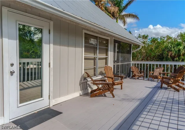 Photo 3 of Single family home for sale at 5058 Seahorse Ave, Naples, FL 34103 | MLS# 226033307 | Listing updated on 2026-09-15