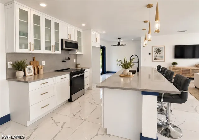 Photo 3 of Single family home for sale at 5206 Pocatella Ct, Cape Coral, FL 33904 | MLS# 226033275 | Listing updated on 2026-09-16