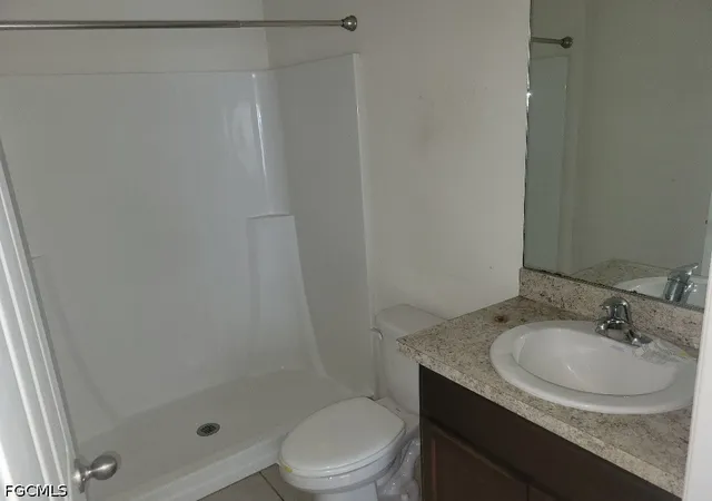 Photo 4 of Sale Pending at 1125 NE 36th Street, Cape Coral, FL 33909 | MLS# 2026038990 | Listing updated on 2026-10-16