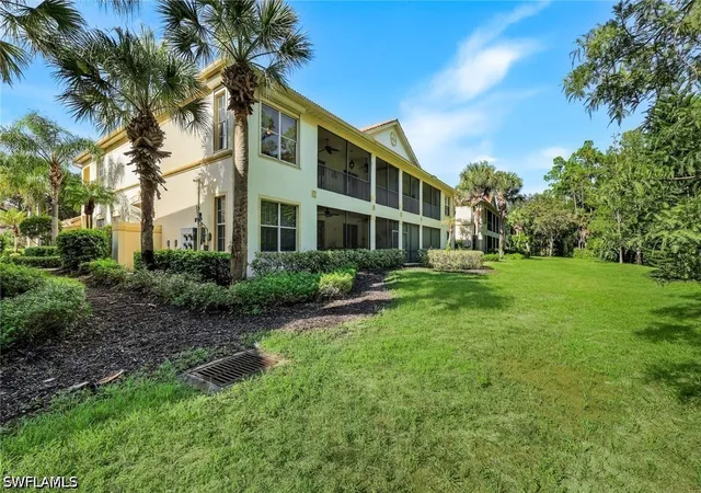 Listing Photo 4 - Condo for sale in building located at 26413 Lucky Stone Rd, Bonita Springs, FL 34135 - Unit #202