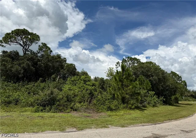 Photo 3 of Land for sale at 6026 Keystone Cir, Labelle, FL 33935 | MLS# 2026039025 | Listing updated on 2026-09-16
