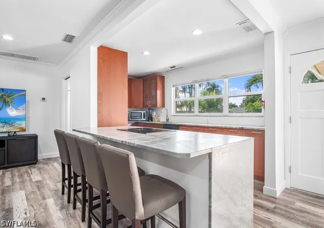 Photo 3 of Single family home for sale at 152 Coral Vine Dr, Naples, FL 34110 | MLS# 226033419 | Listing updated on 2026-09-16