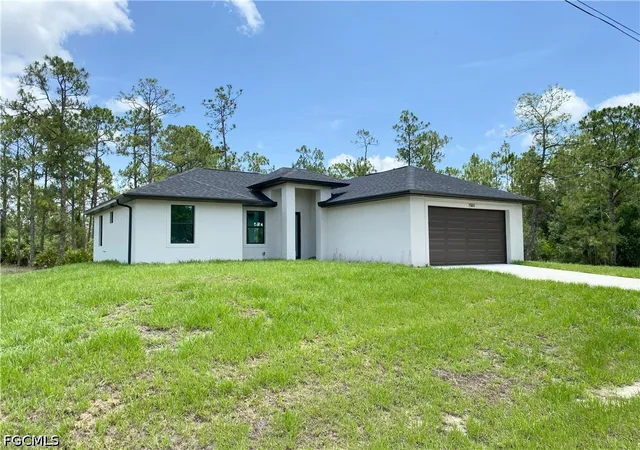 Photo 2 of Single family home for sale at 3121 32nd Street Sw, Lehigh Acres, FL 33976 | MLS# 2026039050 | Listing updated on 2026-09-16