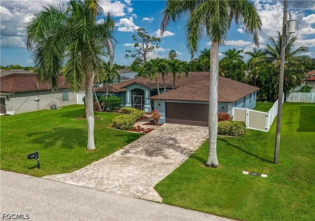 Photo 4 of Single family home for sale at 1817 SW 21st Terrace, Cape Coral, FL 33991 | MLS# 2026039051 | Listing updated on 2026-09-16