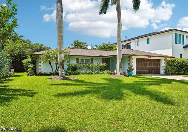 Photo 3 of Single family home for sale at 510 96th Avenue N, Naples, FL 34108 | MLS# 226032425 | Listing updated on 2026-09-16