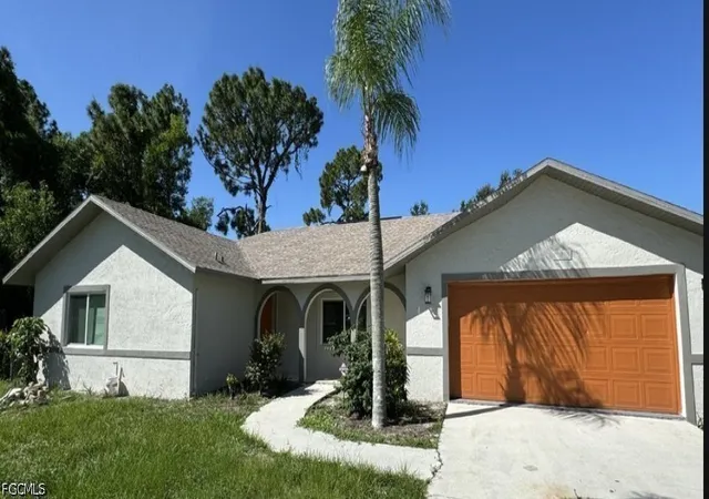 Photo 1 of Single family home for sale at 5015 Lee Blvd, Lehigh Acres, FL 33971 | MLS# 2026039126 | Listing updated on 2026-09-17