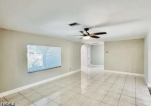 Photo 2 of Single family home for sale at 5015 Lee Blvd, Lehigh Acres, FL 33971 | MLS# 2026039126 | Listing updated on 2026-09-17