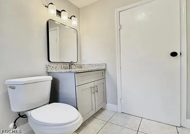 Photo 3 of Single family home for sale at 5015 Lee Blvd, Lehigh Acres, FL 33971 | MLS# 2026039126 | Listing updated on 2026-09-17