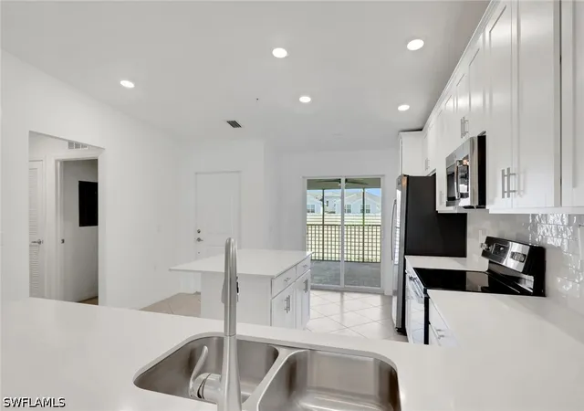 Listing Photo 4 - Condo for sale in building located at 6047 Ellerston Wy Sw, Ave Maria, FL 34142 - Unit #2125