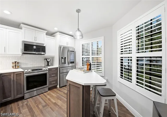 Photo 2 of Townhouse for sale at 810 Meadowland Dr #J, Naples, FL 34108 | MLS# 226033362 | Listing updated on 2026-09-18