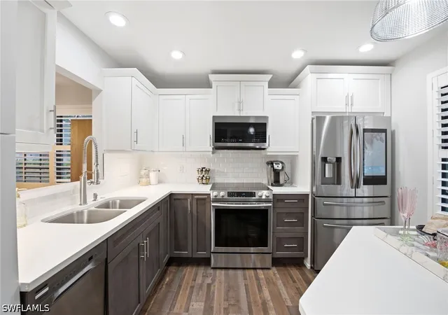 Photo 3 of Townhouse for sale at 810 Meadowland Dr #J, Naples, FL 34108 | MLS# 226033362 | Listing updated on 2026-09-18