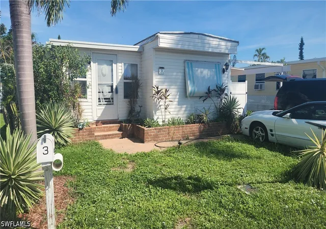 Photo 1 of Manufactured home for sale at 3 Derwent Blvd, Fort Myers, FL 33908 | MLS# 226033369 | Listing updated on 2026-09-17