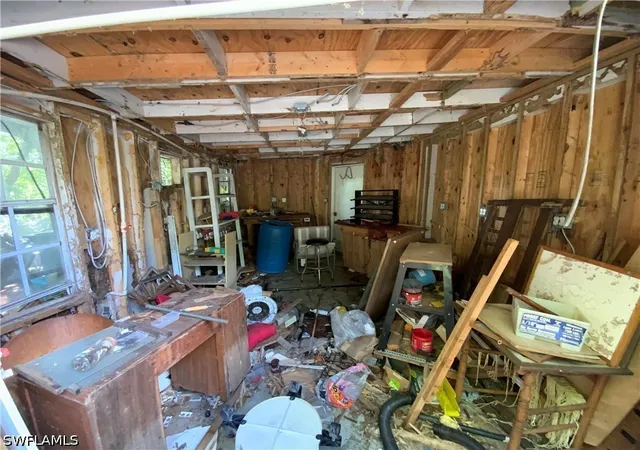 Photo 3 of Sale Pending at 545 Evergreen Rd, North Fort Myers, FL 33903 | MLS# 226033592 | Listing updated on 2026-10-05