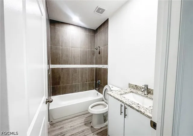 Photo 3 of Single family home for sale at 6036 Acorn Cir, Labelle, FL 33935 | MLS# 2026039265 | Listing updated on 2026-09-23
