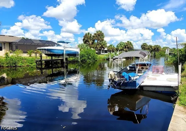 Photo 1 of Single family home for sale at 18710 Van Nuys Cir, Port Charlotte, FL 33948 | MLS# 2026039292 | Listing updated on 2026-10-04