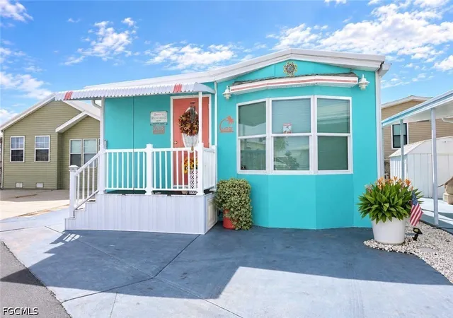 Photo 1 of Manufactured home for sale at 11095 Sunglow Ln, Fort Myers, FL 33908 | MLS# 2026039324 | Listing updated on 2026-09-18