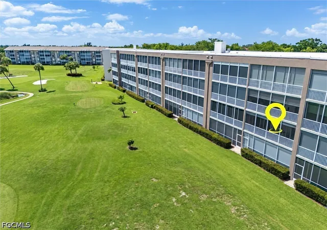 Listing Photo 3 - Condo for sale in building located at 14771 Hole In 1St Cir, Fort Myers, FL 33919 - Unit #202