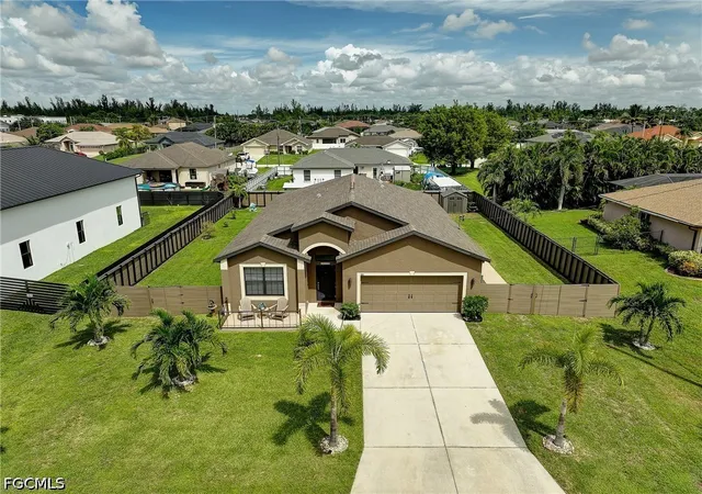 Photo 3 of Single family home for sale at 1811 Sw 13th Street, Cape Coral, FL 33991 | MLS# 2026039336 | Listing updated on 2026-09-18