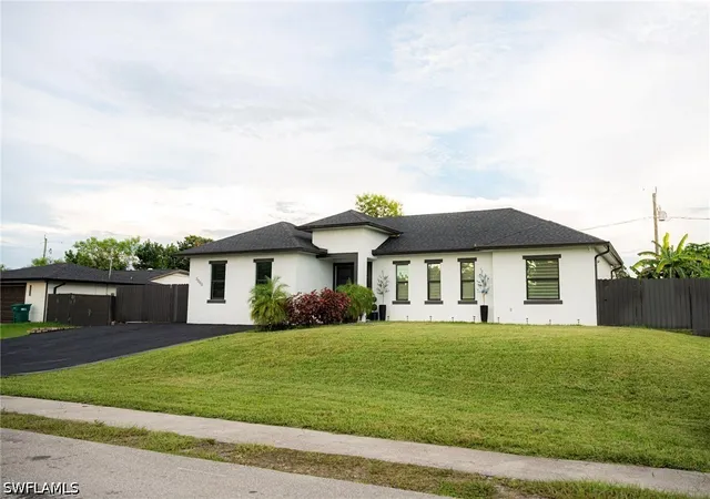 Photo 2 of Single family home for sale at 3000 47th Street Sw, Naples, FL 34116 | MLS# 226033664 | Listing updated on 2026-09-19