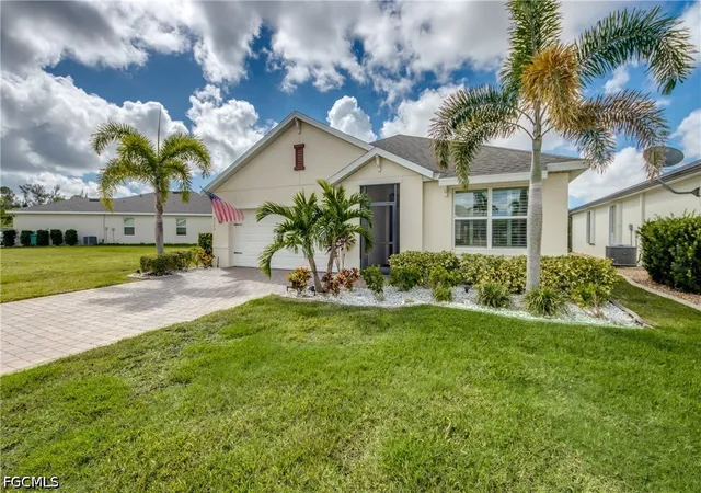 Photo 3 of Single family home for sale at 3162 Estancia Ln, Cape Coral, FL 33909 | MLS# 2026039372 | Listing updated on 2026-09-27