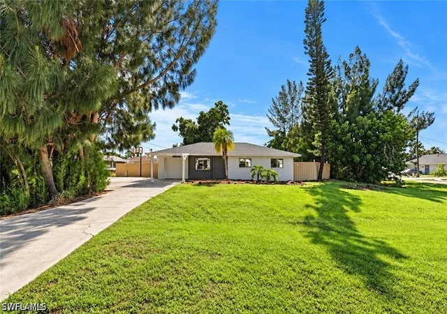 Photo 1 of Single family home for sale at 19235 Miami Blvd, Fort Myers, FL 33967 | MLS# 226033350 | Listing updated on 2026-09-22