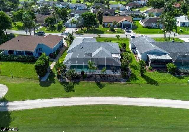 Photo 3 of Single family home for sale at 7401 Sea Is Rd, Fort Myers, FL 33967 | MLS# 226033022 | Listing updated on 2026-10-03