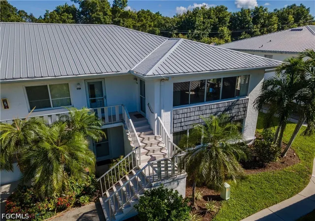 Listing Photo 5 - Condo for sale in building located at 431 Van Buren St, Fort Myers, FL 33916 - Unit #B8